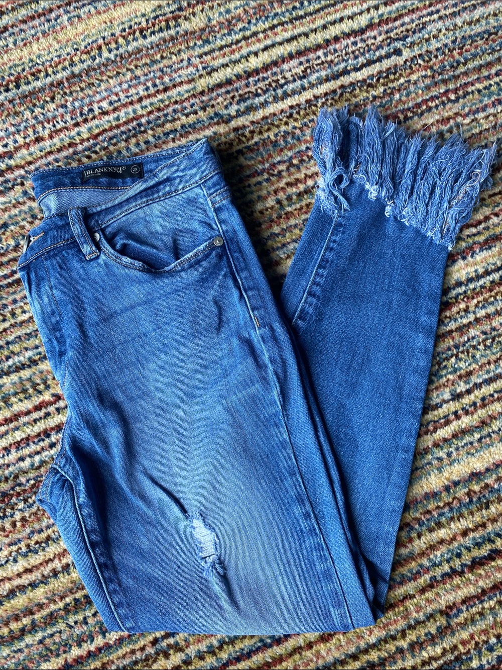 Blank NYC Medium Blue Frayed Hem Cropped The Reade Jeans